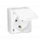 Jednokolíková zásuvka s uzemnením Schuko - v prevedení IP54 - klapka v bielej farbe 16A