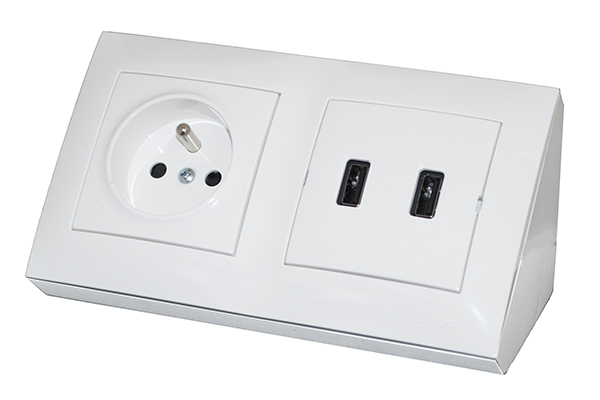 Rohová zásuvka 1x 250V / 16A + 2x USB nabíjačka, farba biela lesklá, bez kábla