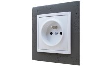 Zásuvka jednonásobná 250V/16A, betonový tmavý rámeček, kryt zásuvky bílý, podomítková instalace