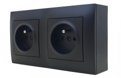 Zásuvkový blok nástěnný 2x 250V/16A, clonky, barva matná černá