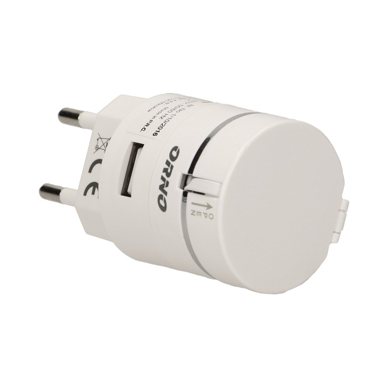 Cestovní nabíječka USB 3v1 s navíjecím kabelem pro mobilní telefony