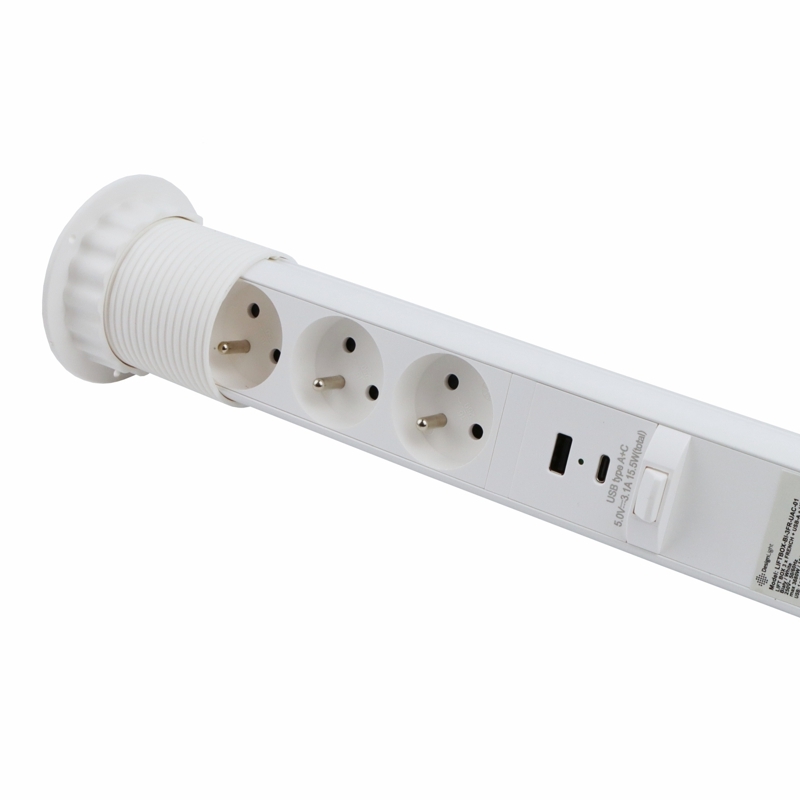 Výsuvná zásuvka, 3x 250V, 2x USB A+C nabíječka, kabel 1.5 m, barva bílá