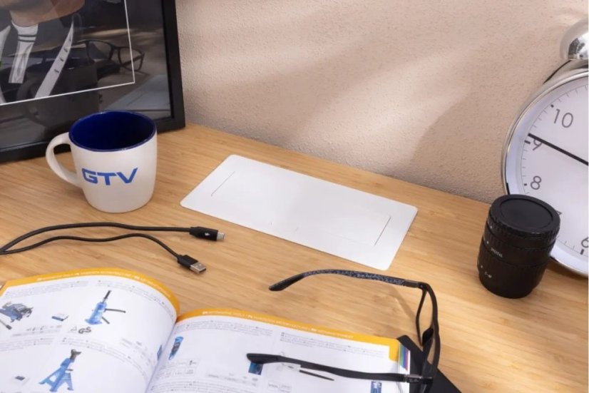 Výklopná zásuvka MULTISOFT, 2x 230V,  USB A/C nabíječka, RJ45, barva bílá, kabel o délce 1.5m