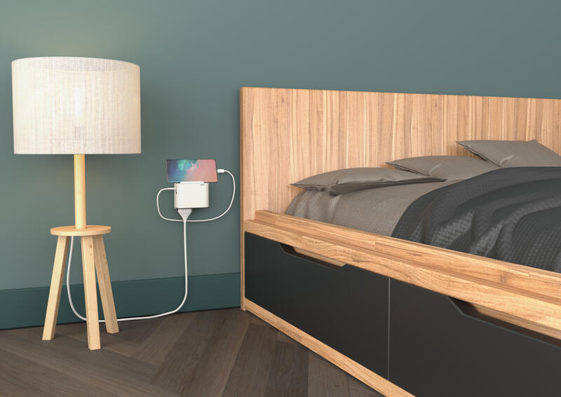 Extra plochá rozbočka, 2x boční zásuvka 230V (2 x 2P / 6 A), 2x nabíjecí USB A+C, s držákem smartphonu – barva bílá a tmavě šedá