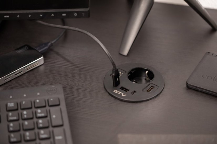 Vestavná zásuvka Rondo, 1x 230V (schuko), 1x USB-A + 2x USB-C nabíječka, 1x RJ45, 1x HDMI, kabel 1.5m, barva černá