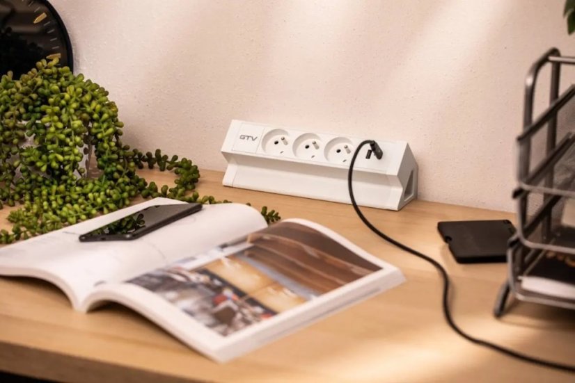 Stolní blok Basco, 3x zásuvka 230V, 2x nabíjecí USB A+C 30W, kabel 1.5m, barva bílá