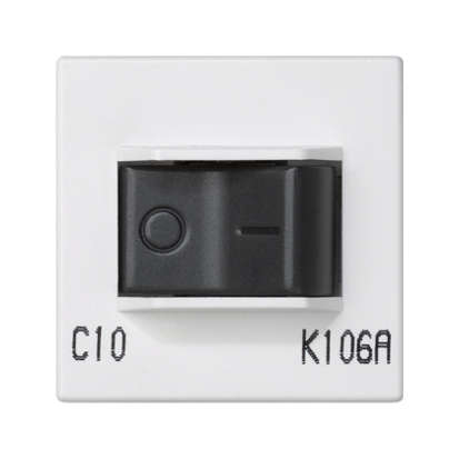 Jistič K45 charakteristika C 10A 250V 45×45mm čistě bílá