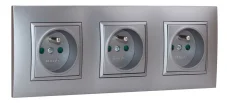 Zásuvky v rámečku pod omítku, 3x 250V/16A, barva šedá matná