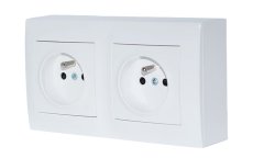 Zásuvkový blok nástěnný 2x 250V/16A, clonky, barva lesklá bílá