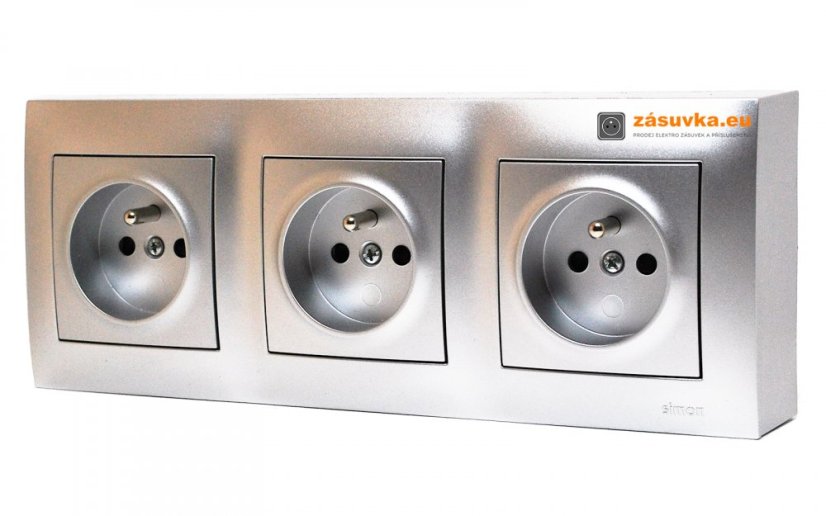 Zásuvkový blok nástenný 3x 250V / 16A s clonkami, bez kábla, farba strieborná metalíza