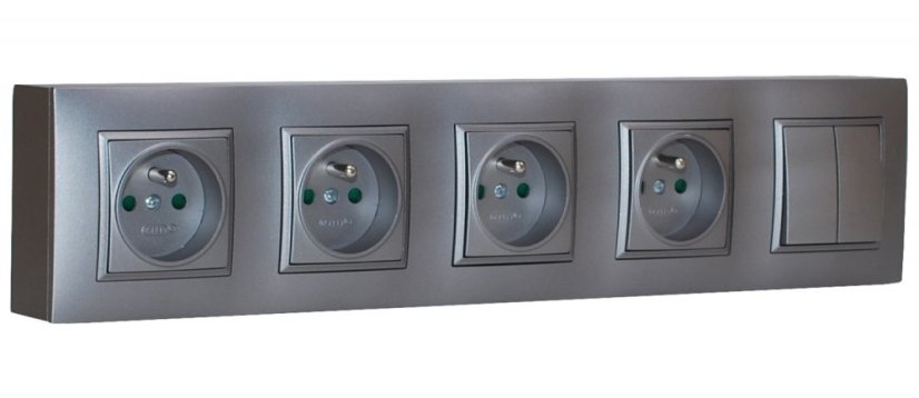 Nástěnný zásuvkový blok, 4x 250V/16A, 1x vypínač "lustrák", řazení č.5., šedé metalizované barvy, bez kabelu