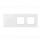 Moduly s dotykovým panelem 3 2 horizontální dotykové pole, otvor pro příslušenství Simon 54, otvor pro příslušenství Simon 54, perlová/bílá