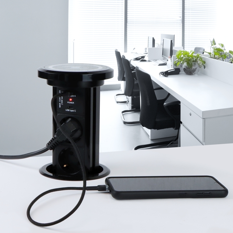 Automaticky výsuvný blok LIFT BOX USB, 3x zásuvka 230V (verze schuko), nabíječka USB A + C, bezdrátové nabíjení, kabel 2m, barva černá