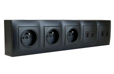 Zásuvkový blok nástěnný 3x 250V/16A + 4x RJ45 cat.6, bez kabelu, barva černá matná