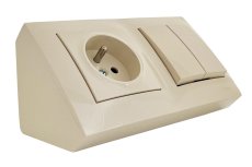 Rohová zásuvka 1x 250V/16A s vypínačom č.5 (lustrák), farba krémová, bez kábla