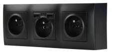 Zásuvkový blok nástěnný 3x 250V/16A s clonkami + 2x USB nabíječka A+C, bez kabelu, černá matná