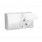 Dvojitá kolíková zásuvka s uzemněním typu Schuko - ve verzi IP54 - klapka v bílé barvě bílá 16A