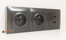 Zásuvkový blok nástenný 2x 250V / 16A + 2x USB nabíjačka, bez kábla, antracit matná metalíza