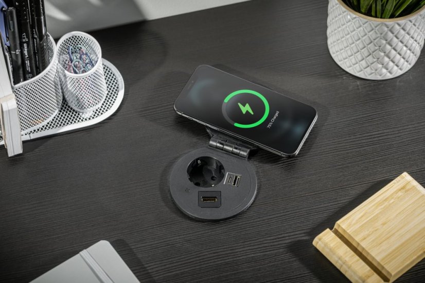 Zásuvka CHARGER PLUS, 1x 230V, indukční a USB A+C nabíječka, vyměnitelné zásuvky USB-A, HDMI, RJ-45, barva černá